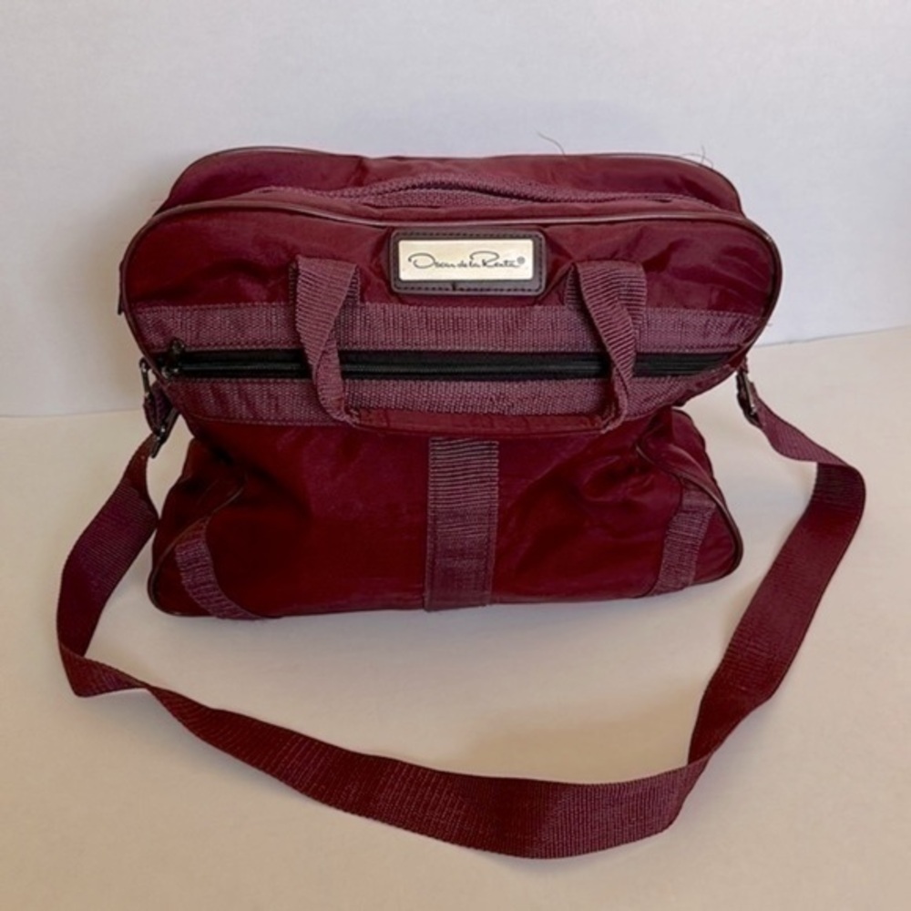 Vintage 80’s Oscar de la Renta Travel bag in cranberry